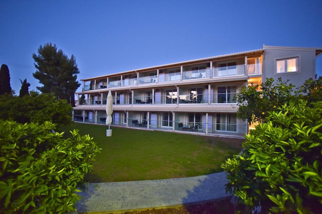 Palapart Gikas Suites And Studios ゴウヴィア エクステリア 写真